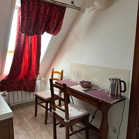 Szent Gyoergy Apartmanhaz Διαμέρισμα *