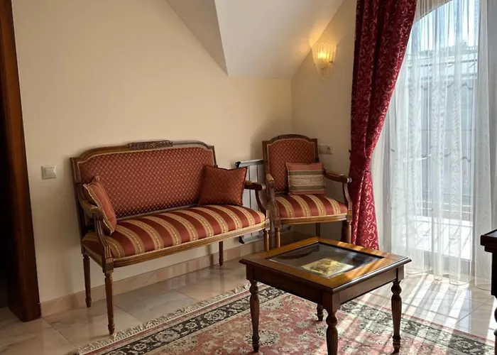 アパート Szent Gyoergy Apartmanhaz ヘーヴィーズ