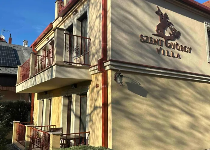 Szent Gyoergy Apartmanhaz * ヘーヴィーズ